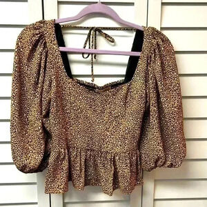 Evolutionary Leopard Print Smocked Top Size Small